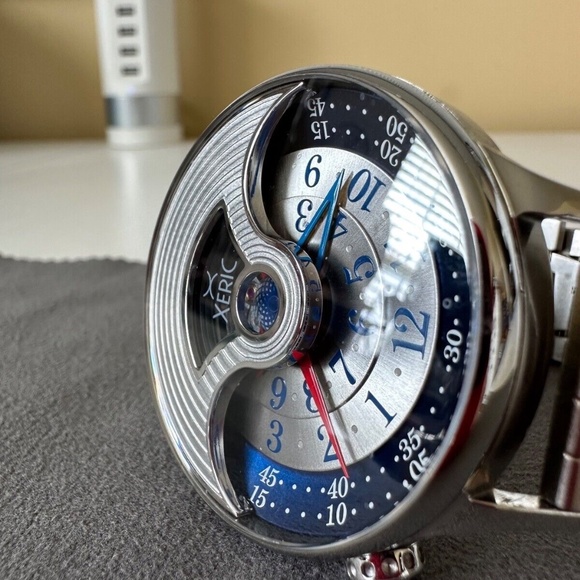 Xeric - Evergraph Automatic Limited Edition Silver - Picture 1 of 6